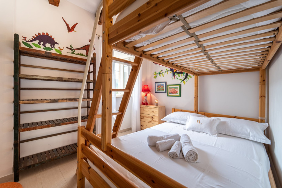 Bedroom No2 (8sqm) with double bed and single bunk bed (perfect for kids)