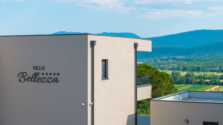 At Villa Bellezza, every detail is carefully thought out to ensure a truly memorable stay.