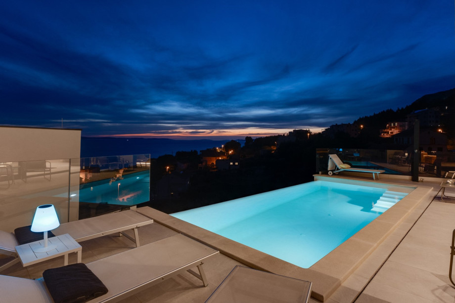 Sun deck area with deck chairs where you can relax