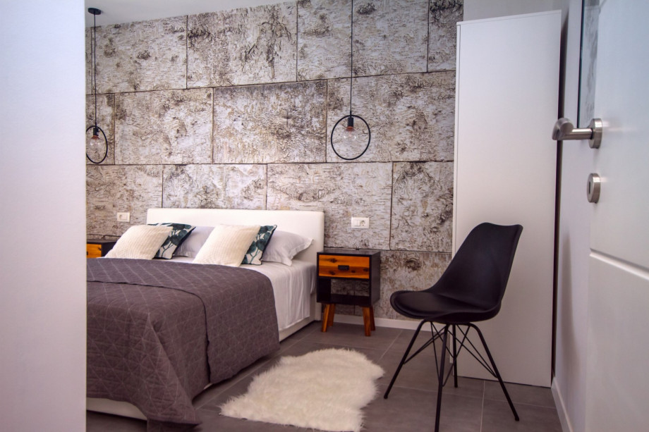 Bedroom No.3 with double bed 160x200, en-suite bathroom, exit to the balcony