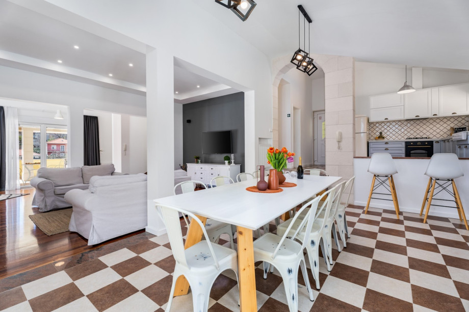 Spacious and fully air-conditioned interior