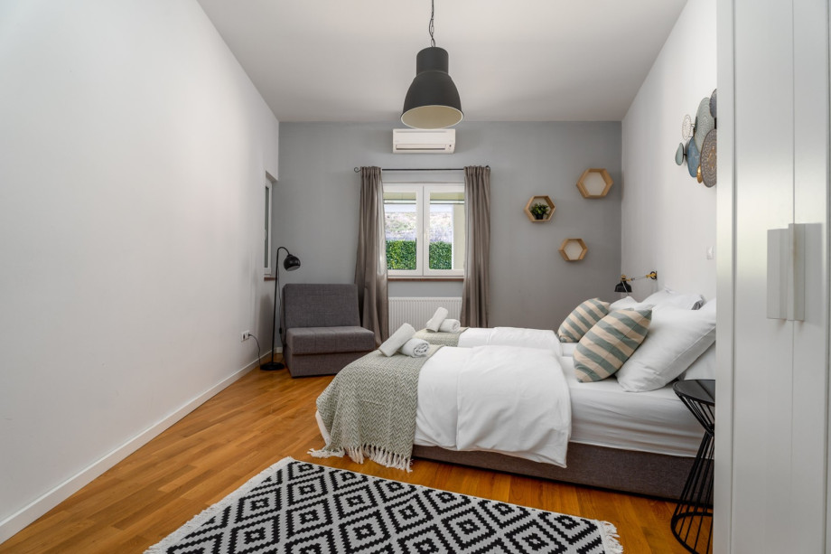 Bedroom No4 with 2 single beds 90x200cm (can be connected as double)+ sofa bed for 1 person