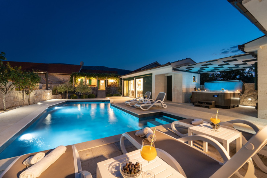 Villa Aurora- your perfect getawy .