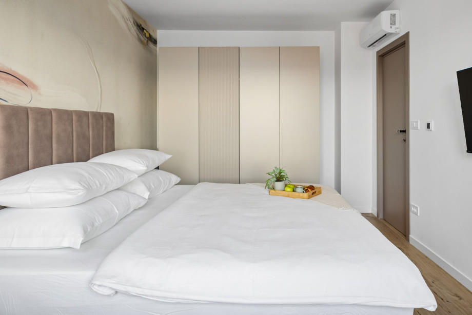 All bedrooms are conveniently located on the first floor near the family bathroom.