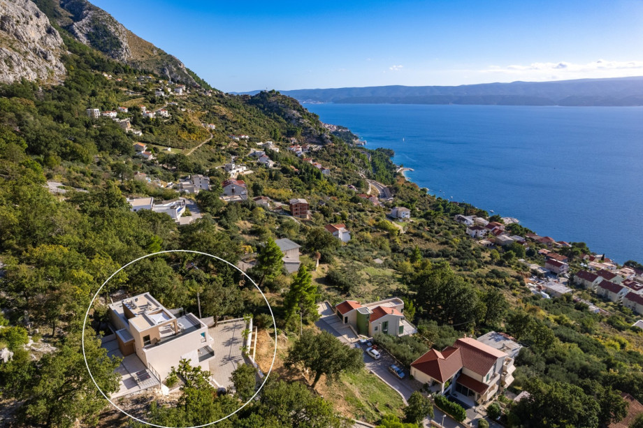 Location of Villa La Mirada.