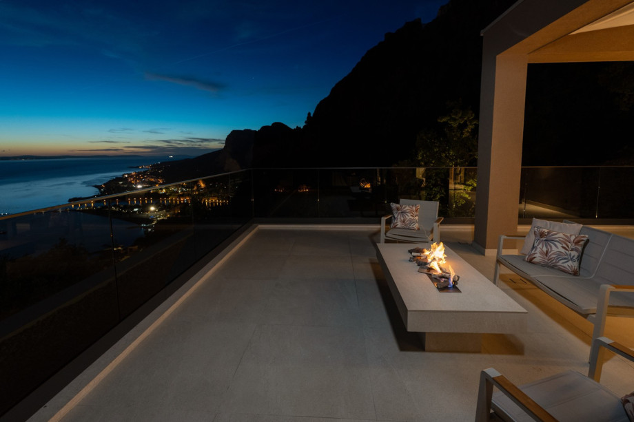 The nights in this area are something special. 
Enjoy in this peaceful environment.