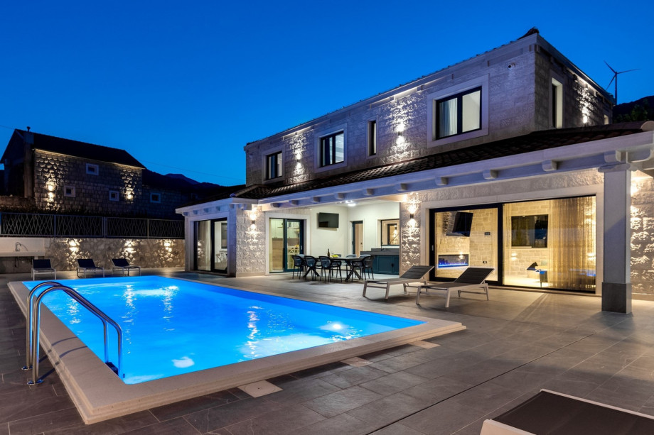 This is a perfect place for tasting Croatian wine and one of the traditional dishes that the owner can prepare for you