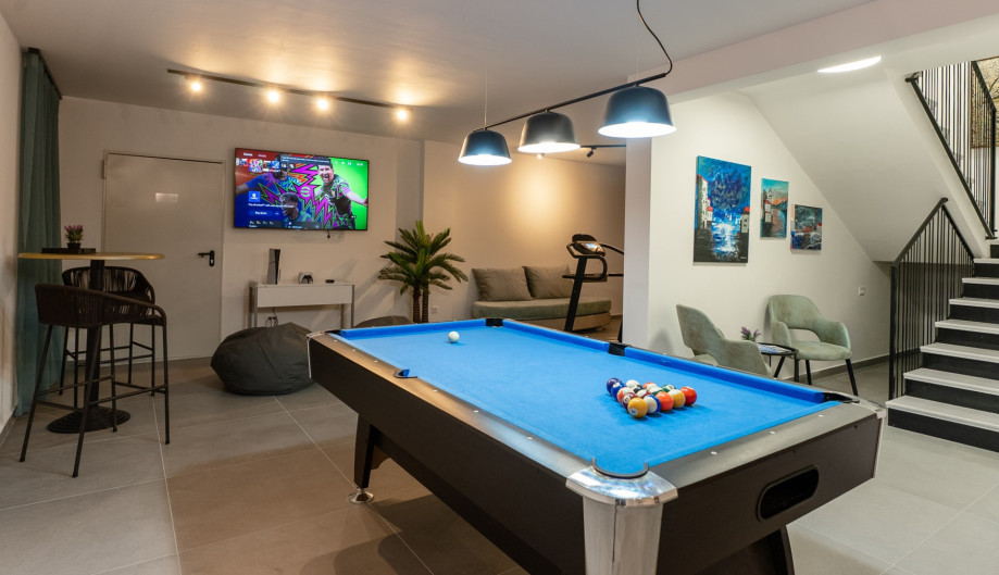 The perfect place in the villa for relaxing and having fun with children and friends in various games