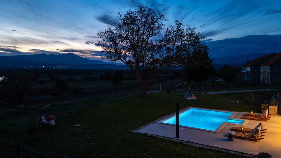 Come and taste the unspoiled and easy way of living in the Dalmatia