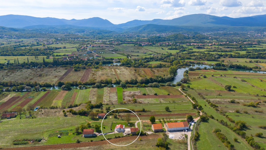Marked position of the villa Providenca