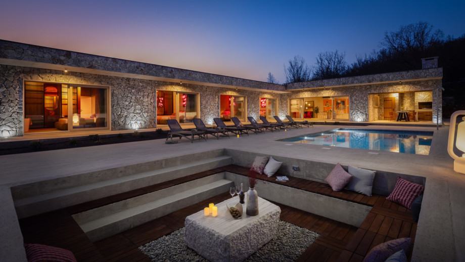 Herrliche und atemberaubende Aussicht auf die Provinz Dicmo und die umliegende Natur