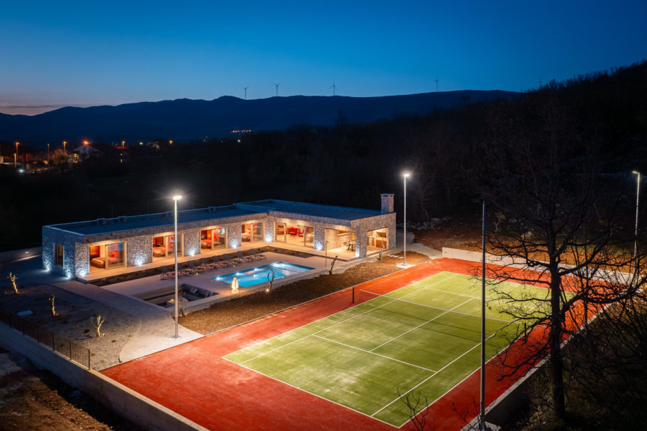 Villa Fantazija ist der perfekte Zufluchtsort für alle, die einen Rückzugsort suchen und dennoch Zugang zu allem haben möchten