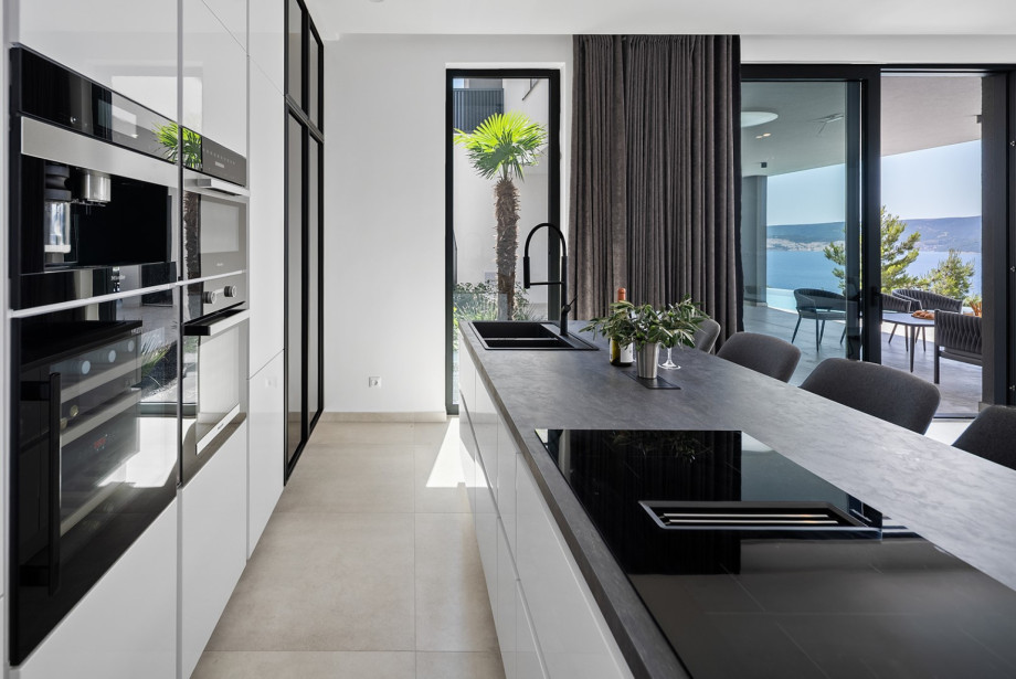 A fully equipped kitchen with all the amenities a modern guest needs