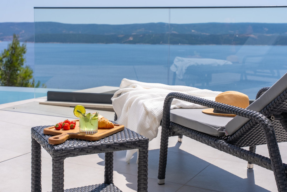 While you refresh yourself in the pool you can admire the breathtaking view