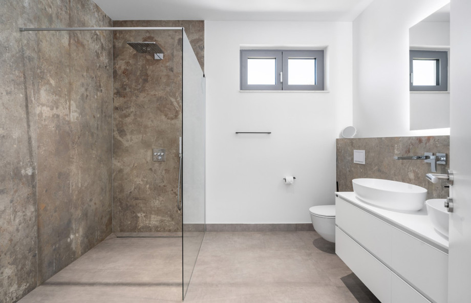 Bedroom No. 3 en-suite bathroom with a shower.