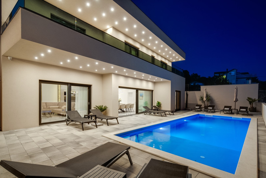 Come to Villa Bellezza and spoil yourself during a well-deserved vacation at this amazing location