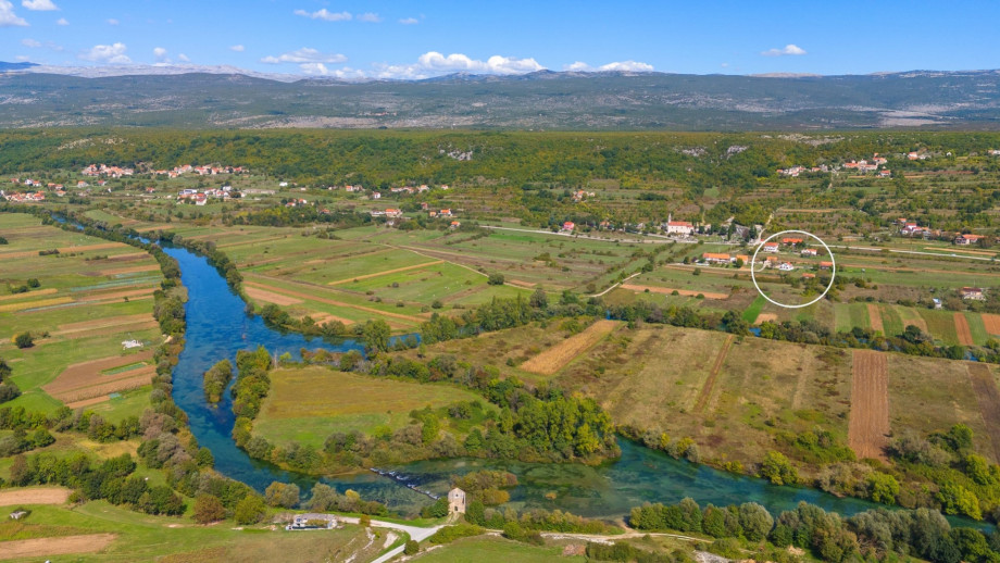 Marked position of the villa Providenca