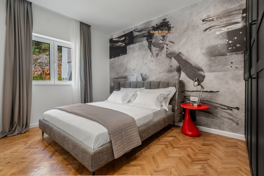 Bedroom no. 1 (12.4 m2) with double bed 160 cm x 200 cm