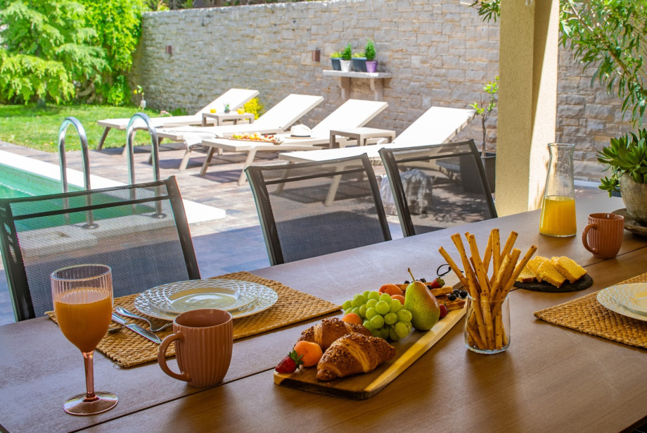 Al fresco dining area perfect for family meals.