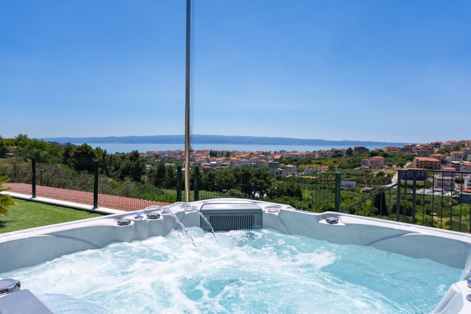 The whole property is fully covered with free Wi-fi