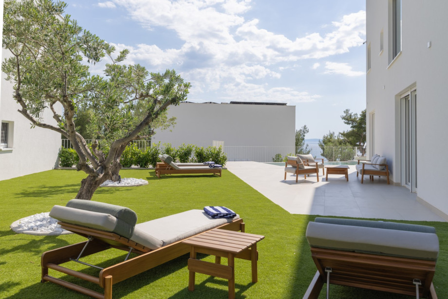 Come to Villa A and spoil yourself during a well-deserved vacation at this amazing location