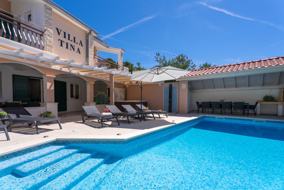 Villa Tina