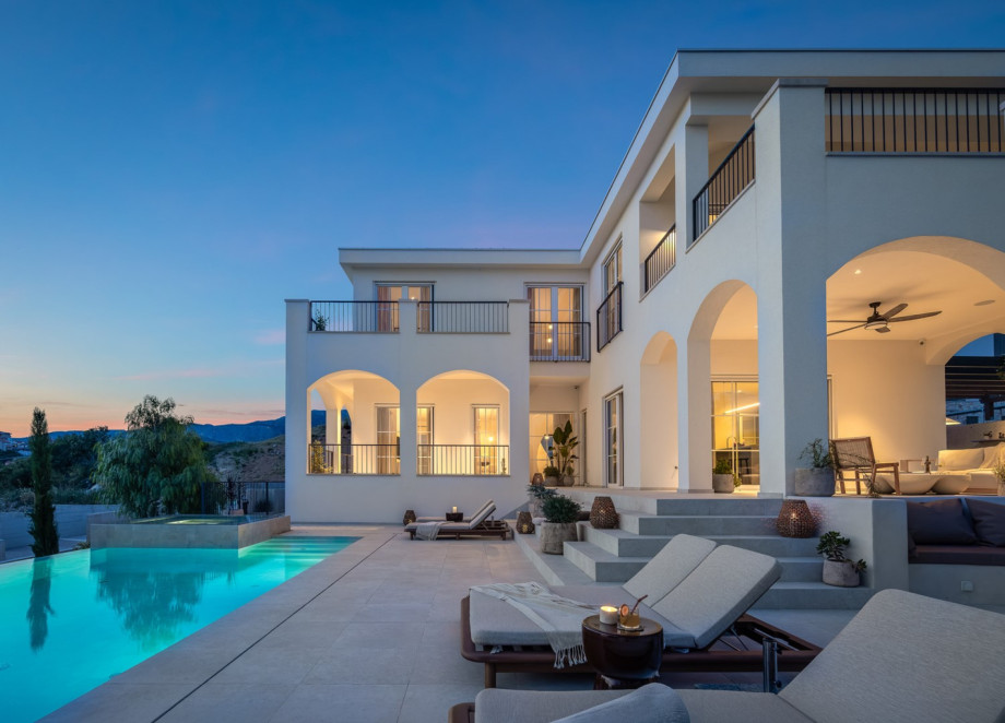 NEW! Exclusive Villa Neta Lee – Your Luxurious Mediterranean Escape
