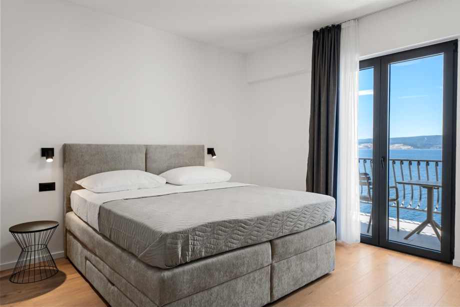 24 m2 bedroom No.3 located on the second floor features king-size bed.