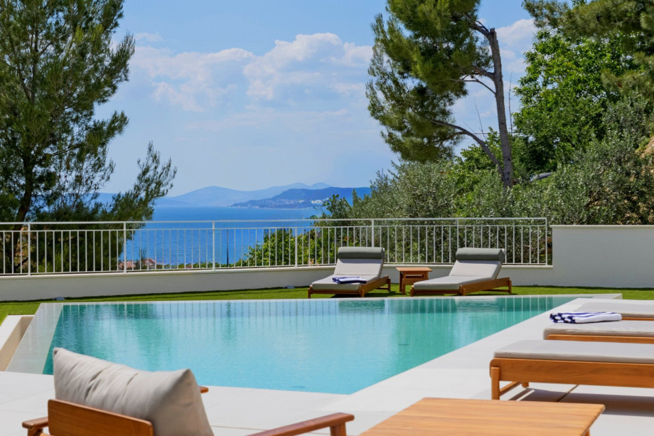 NEW! Seaview Villa C