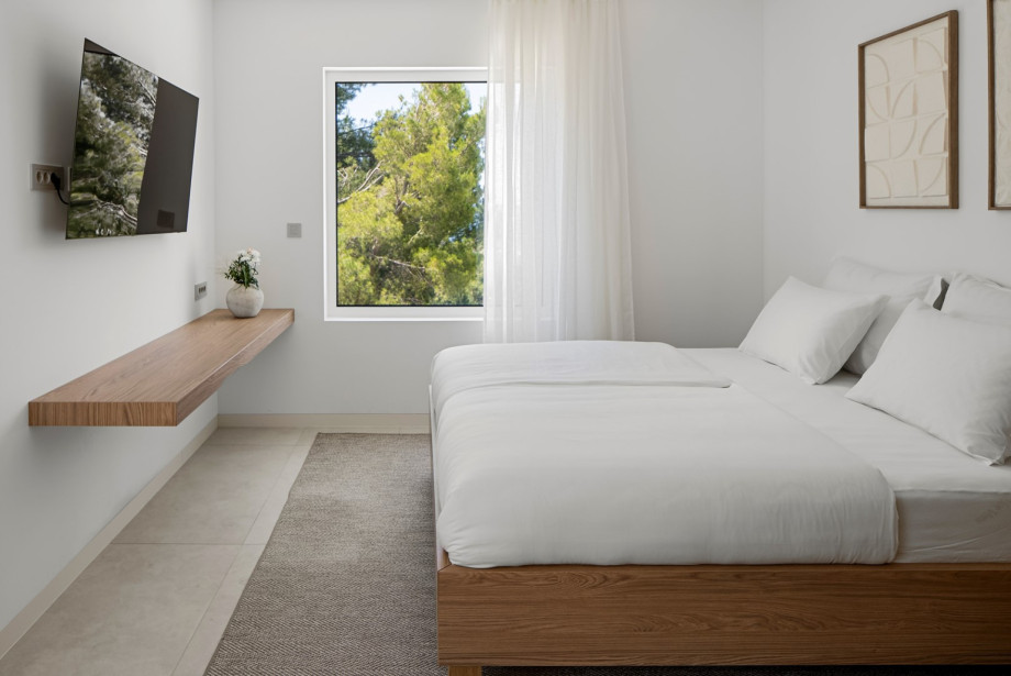 Bedroom No1 also offers a TV, and an A/C