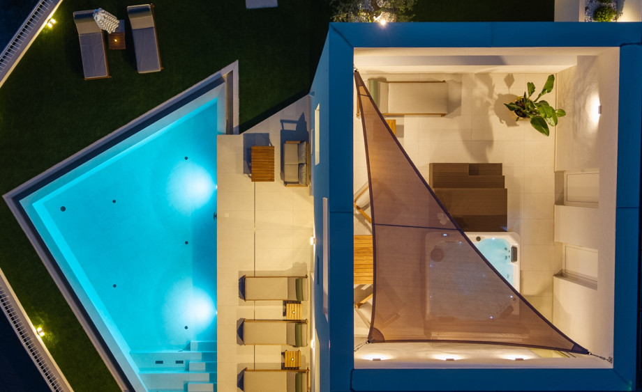 This peaceful setting offers a relaxing space to unwind and enjoy quiet moments outdoors
