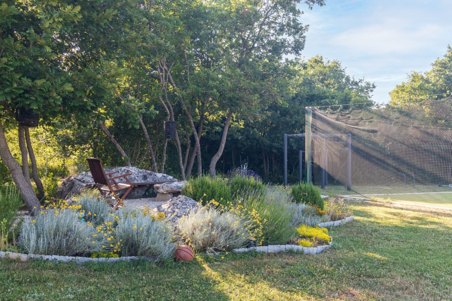 Villa is a perfect getaway settled in a very quiet environment, offering absolute privacy