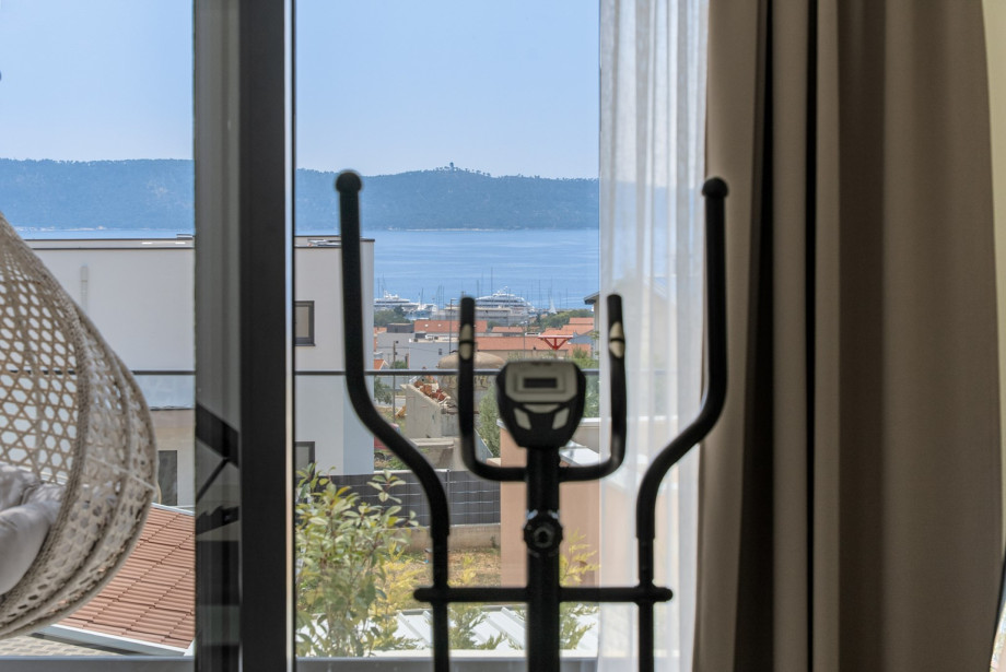 A bright and inspiring space where every workout comes with a spectacular coastal backdrop