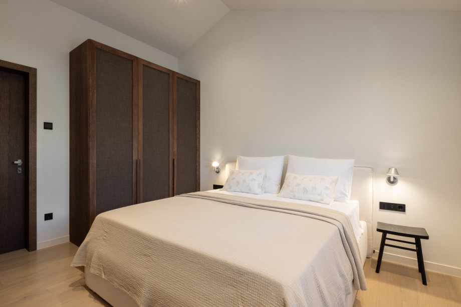 Bedroom No3 (first floor) 20 square meters, offers a king-size bed (180cm x 200cm)