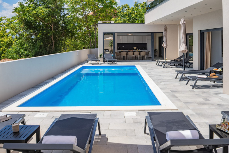 Step outside to discover your personal outdoor oasis with guaranteed privacy.