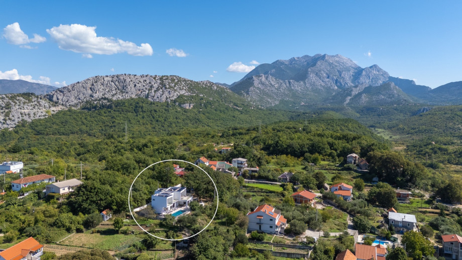 Escape to tranquility with this stunning vacation home in the picturesque village of Slime