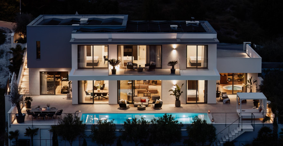 Villa Andoris in the evening.