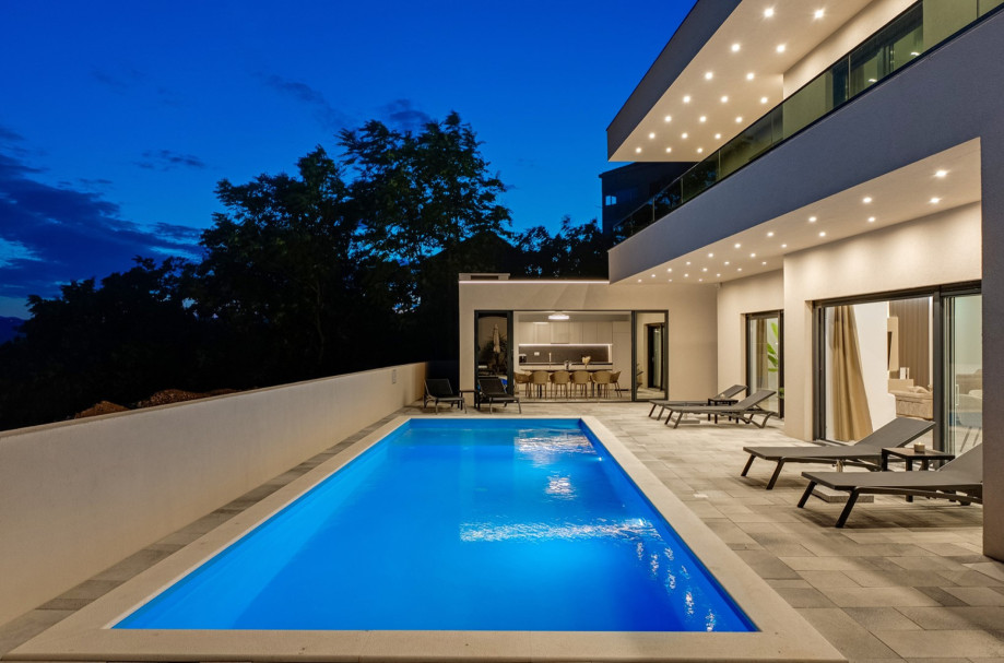 Whether you're planning a relaxing family holiday, a getaway with friends, or a romantic escape, this beautifully designed villa provides everything you need for an unforgettable stay